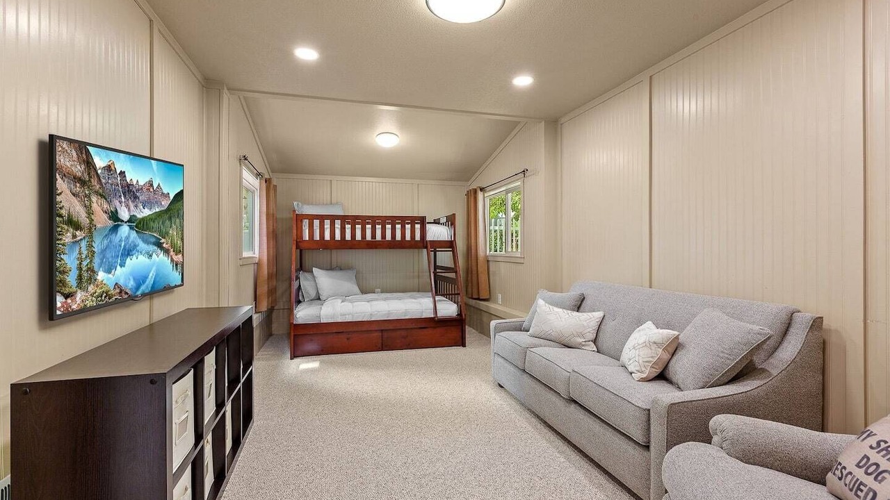 Photo of Bedroom in Bayview