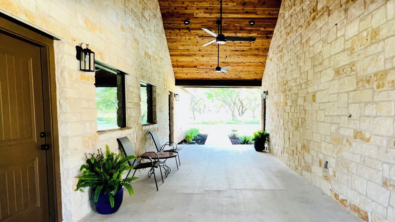 Photo of Patio Balcony in Rio Frio