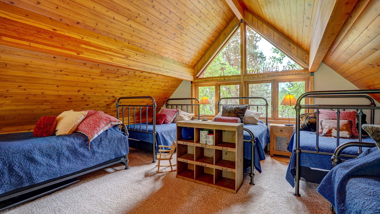 Photo of Bedroom in New Meadows