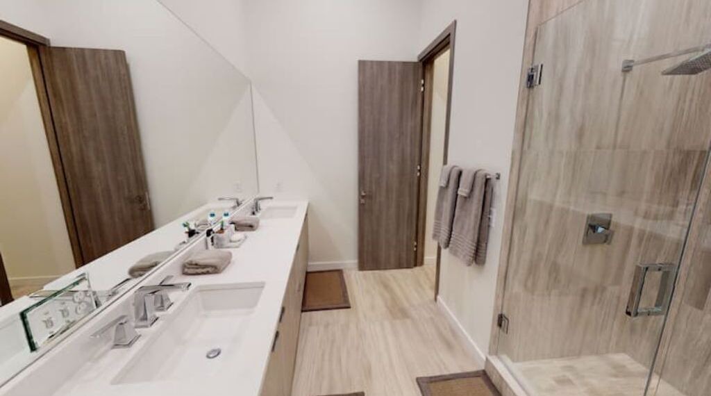 Photo of Bathroom in Big Sky