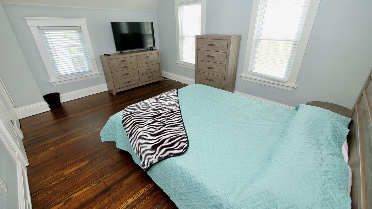 Photo of Bedroom in Old Brooklyn