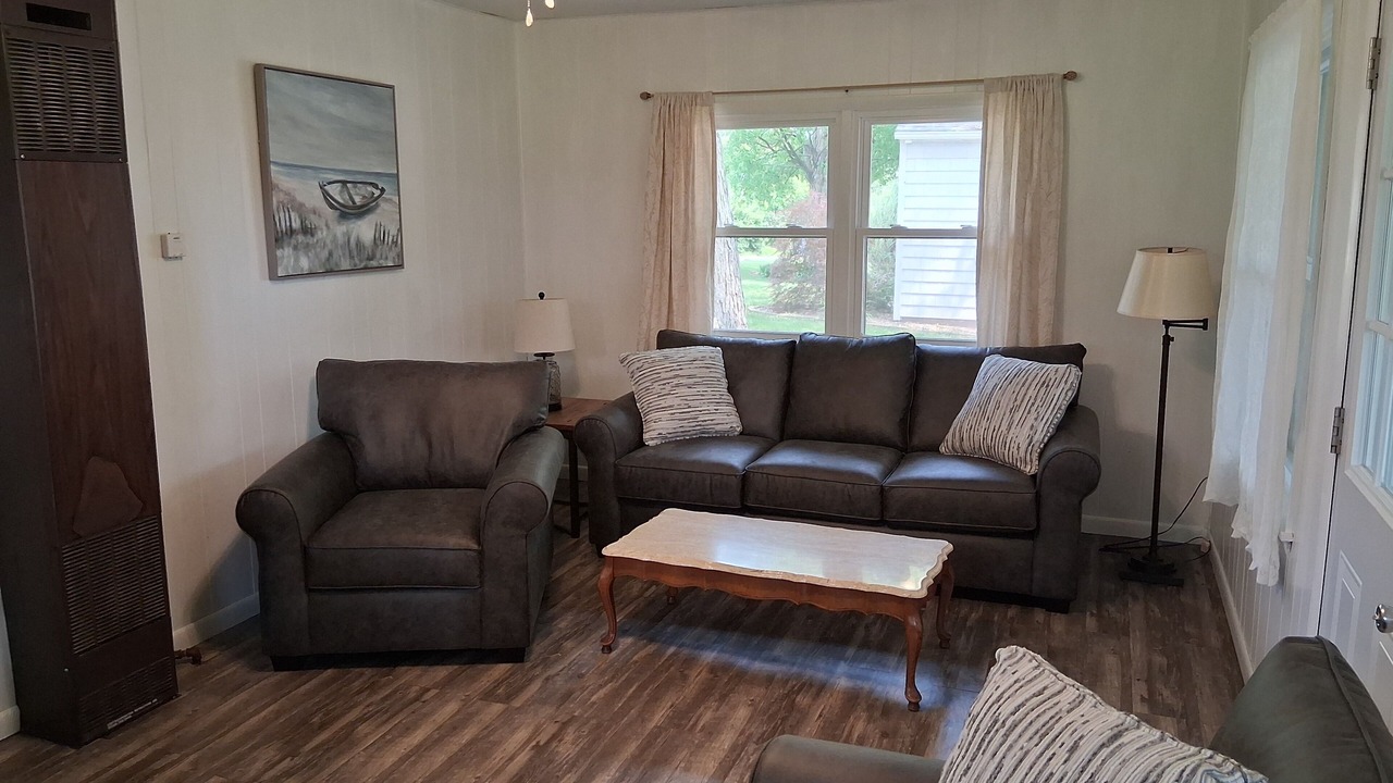 Photo of Livingroom in Lakeview
