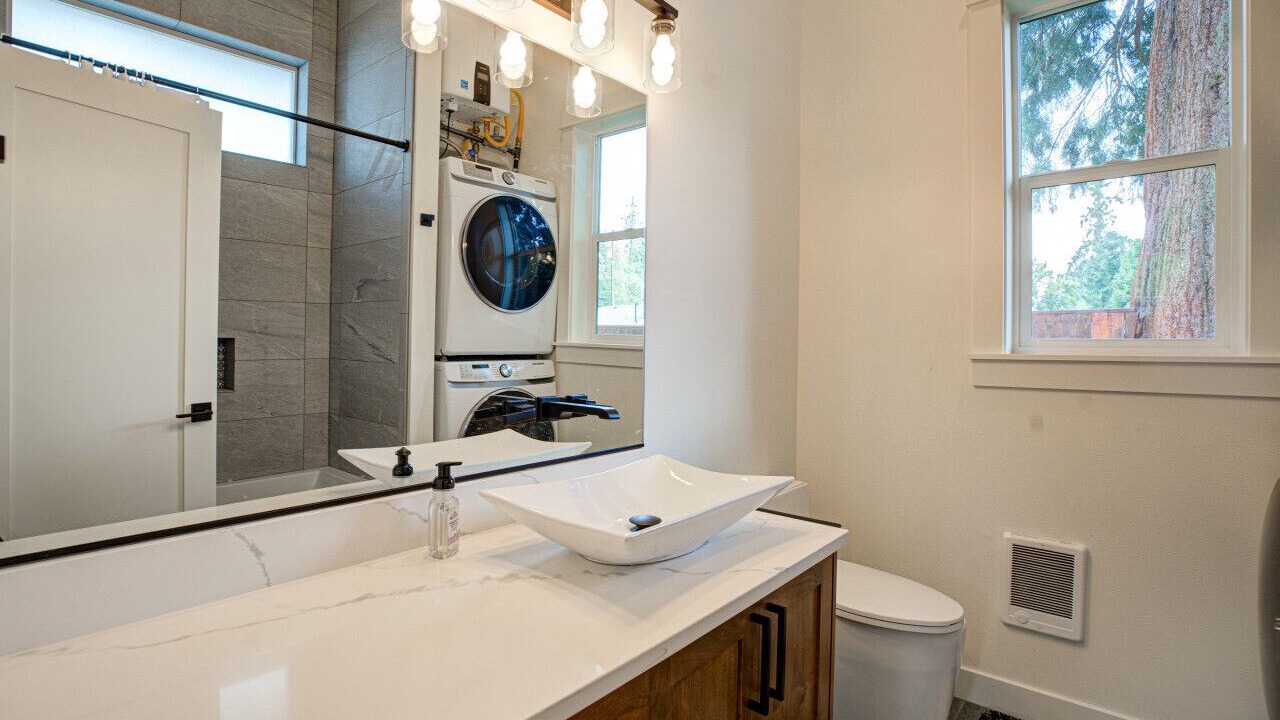 Photo of Bathroom in Hillsboro