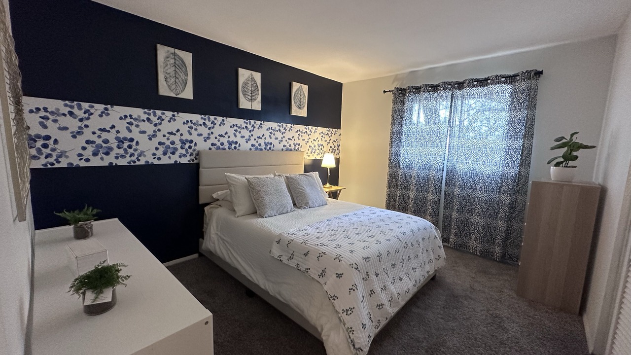 Photo of Bedroom in Dawson