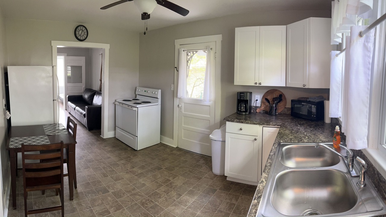 Photo of Kitchen in Lakeview