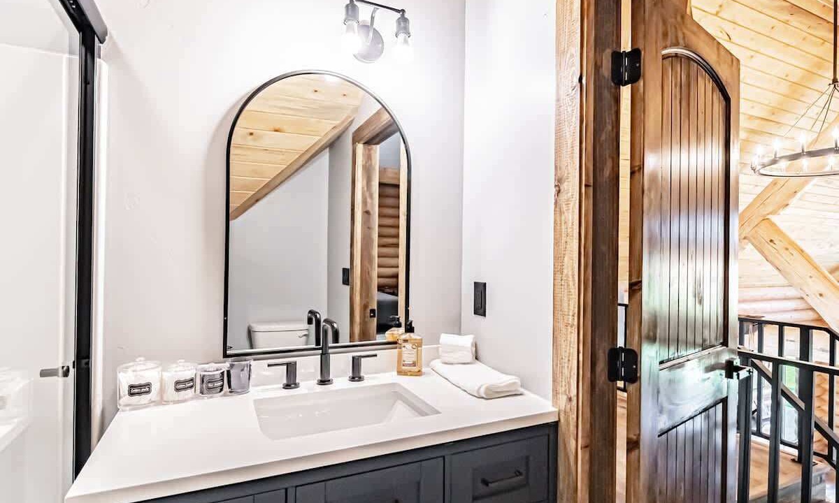Photo of Bathroom in Tetonia