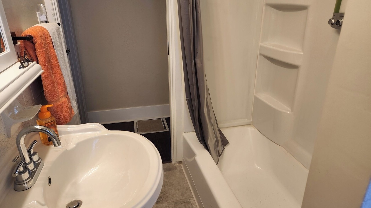 Photo of Bathroom in Northridge