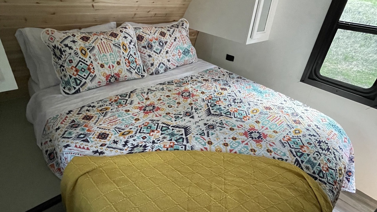Photo of Bedroom in Gallatin Gateway