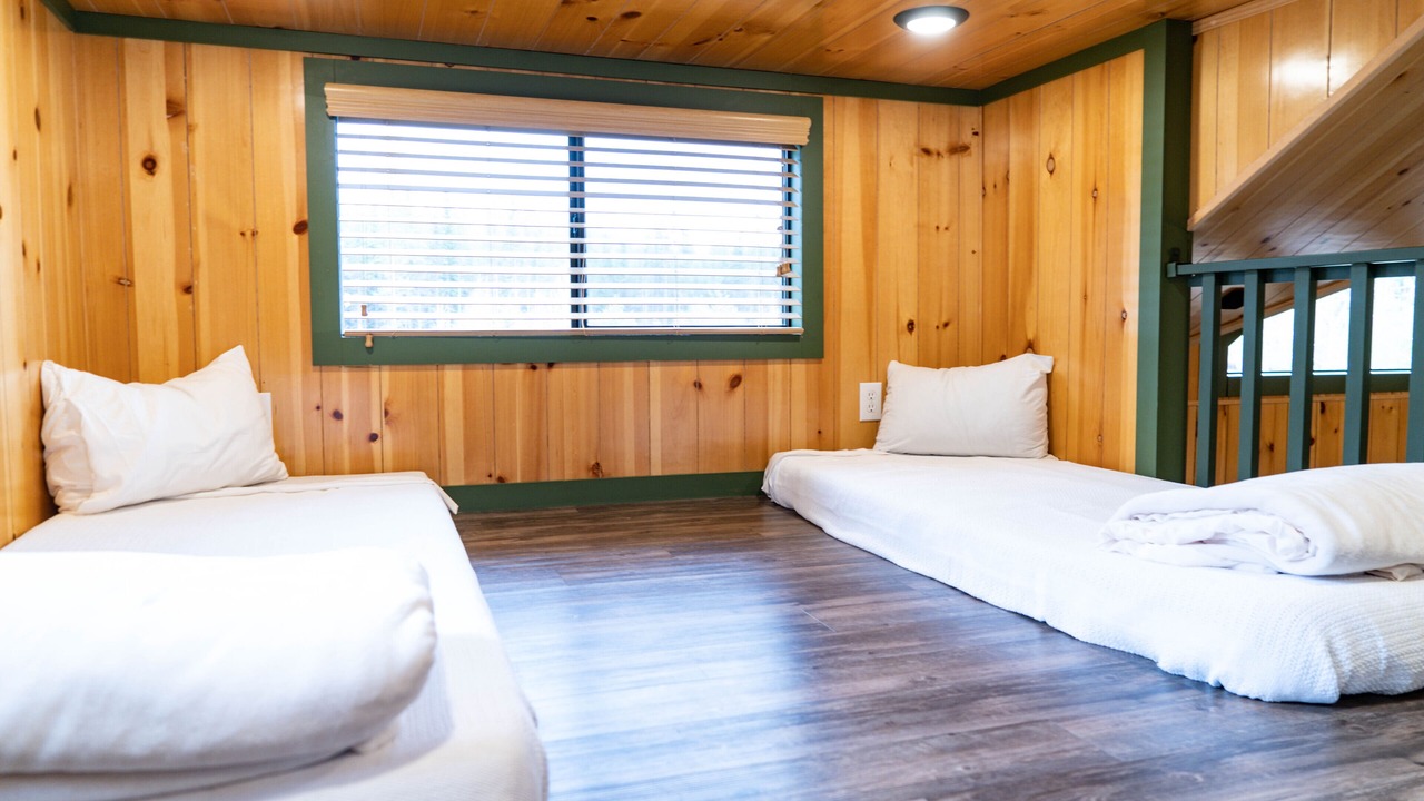 Photo of Bedroom in West Glacier