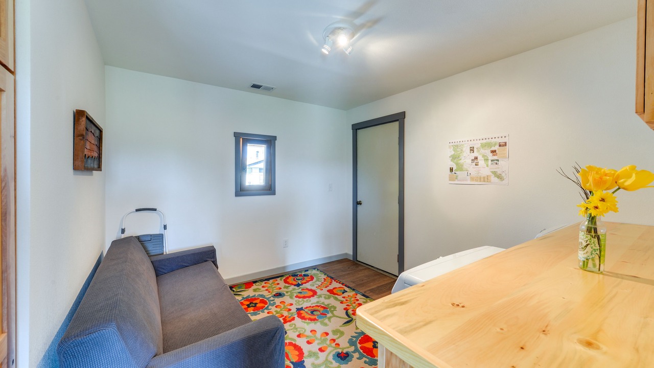Photo of Bedroom in Lander
