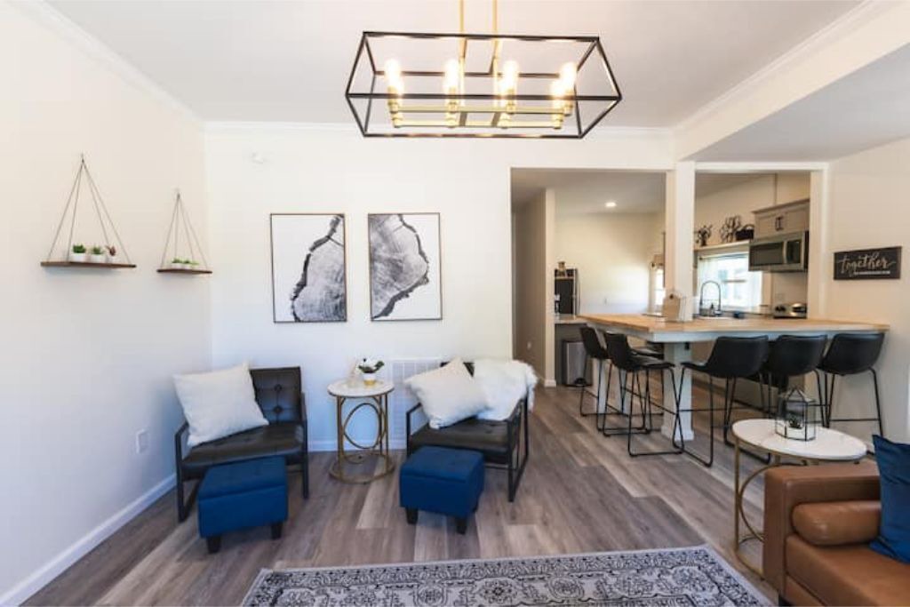 Photo of Livingroom in Seelyville