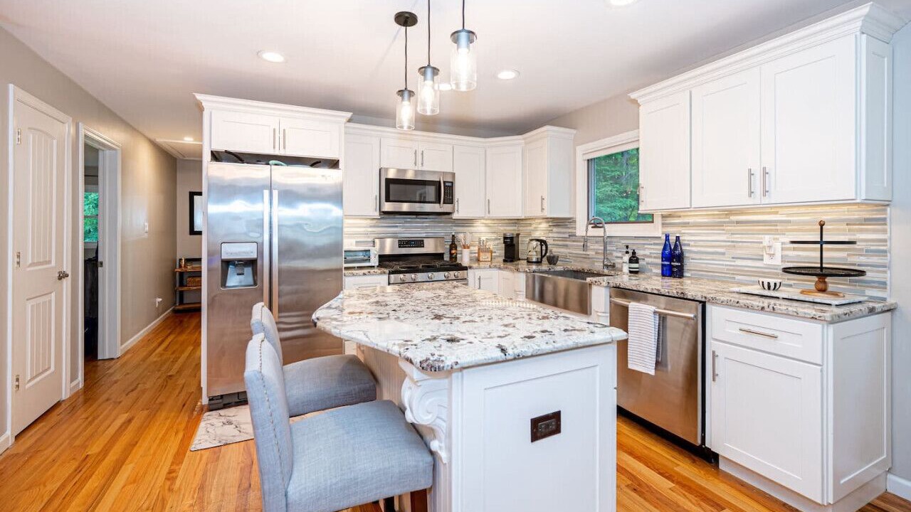 Photo of Kitchen in Geyser Crest