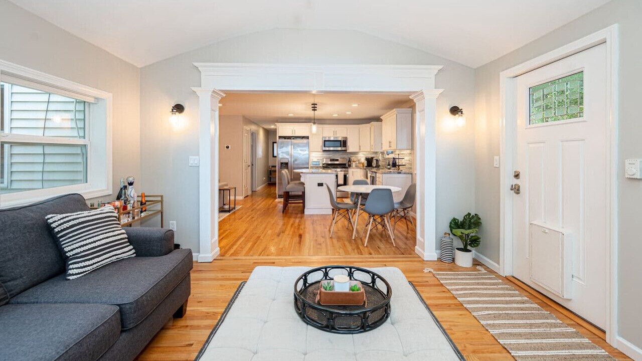 Photo of Livingroom in Geyser Crest