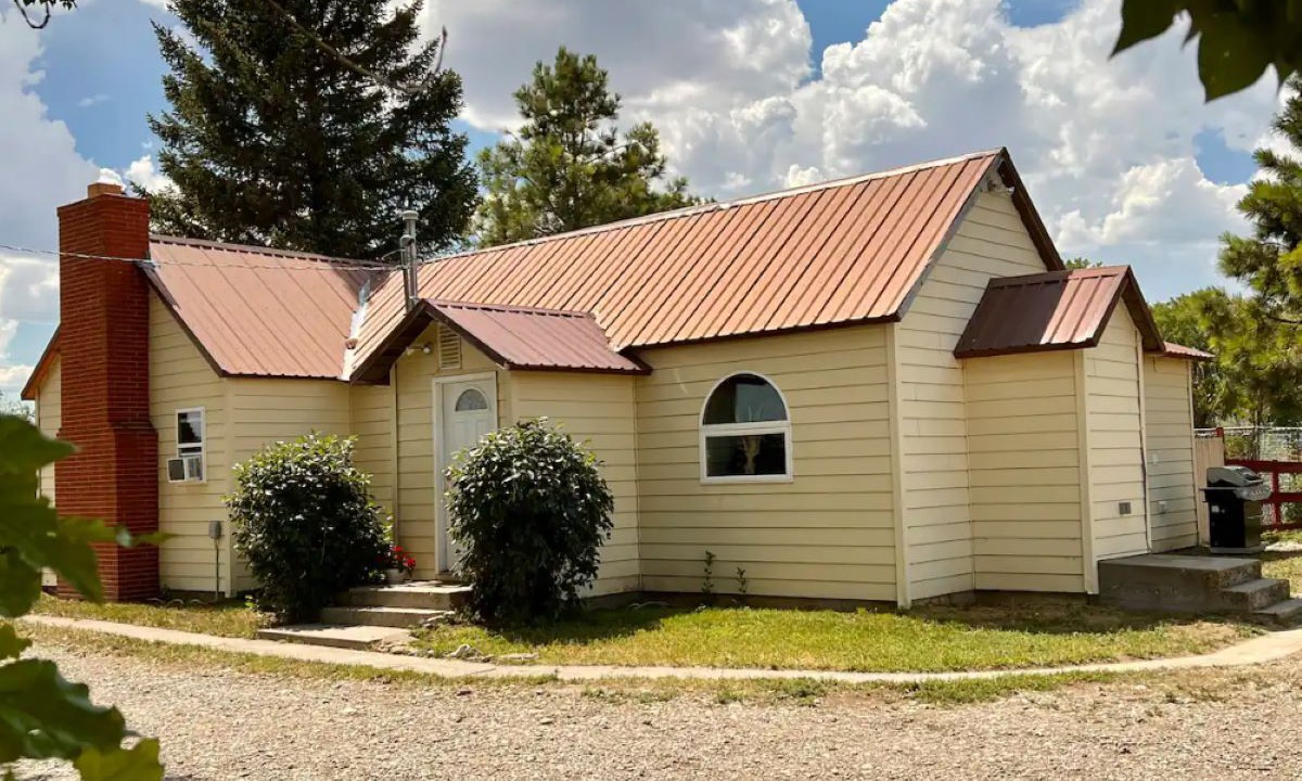 Photo of Outdoor in Simms