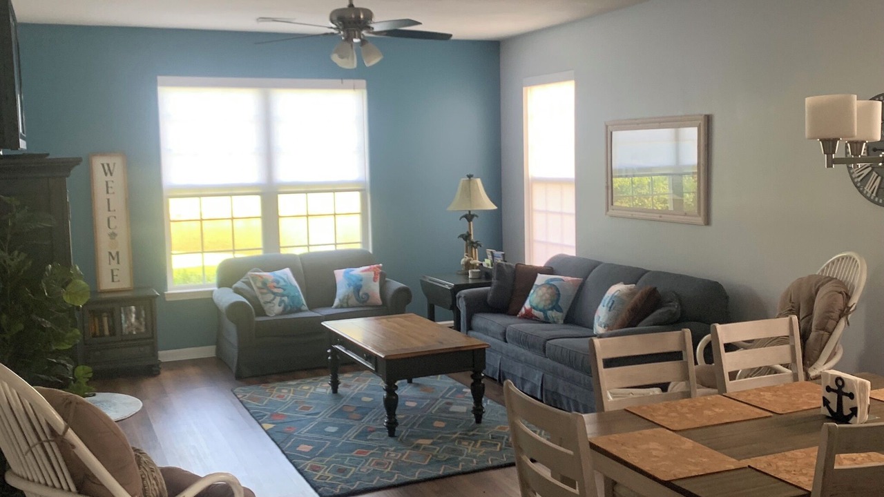 Photo of Livingroom in Sunset Beach