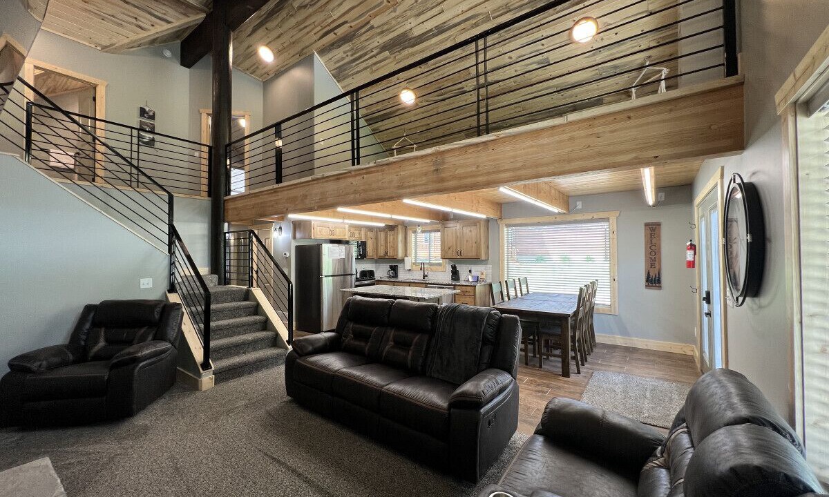 Photo of Livingroom in Island Park