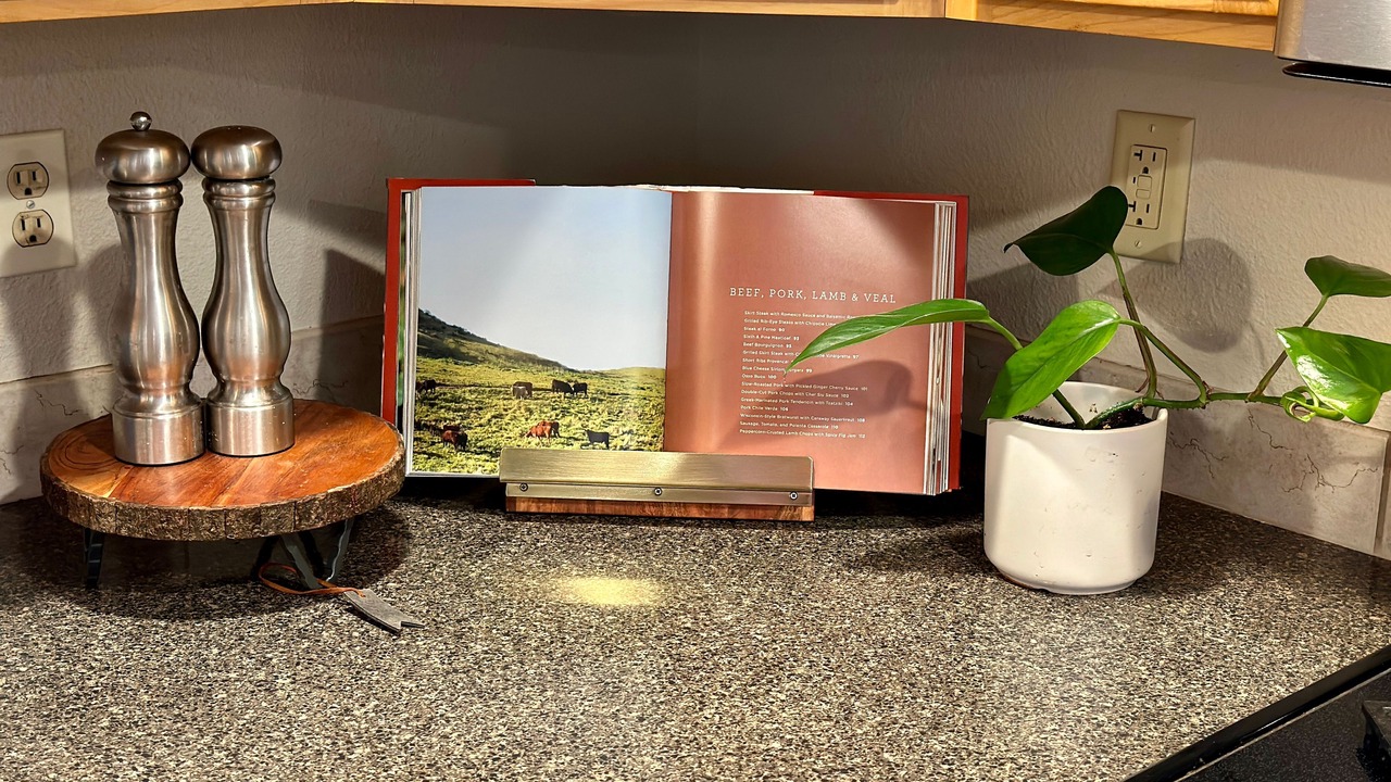 Photo of Kitchen in Enumclaw