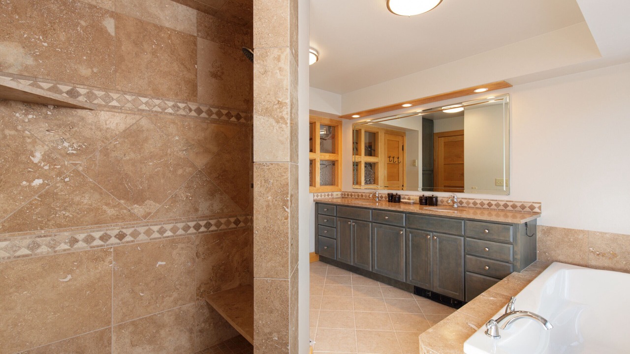 Photo of Bathroom in Big Sky