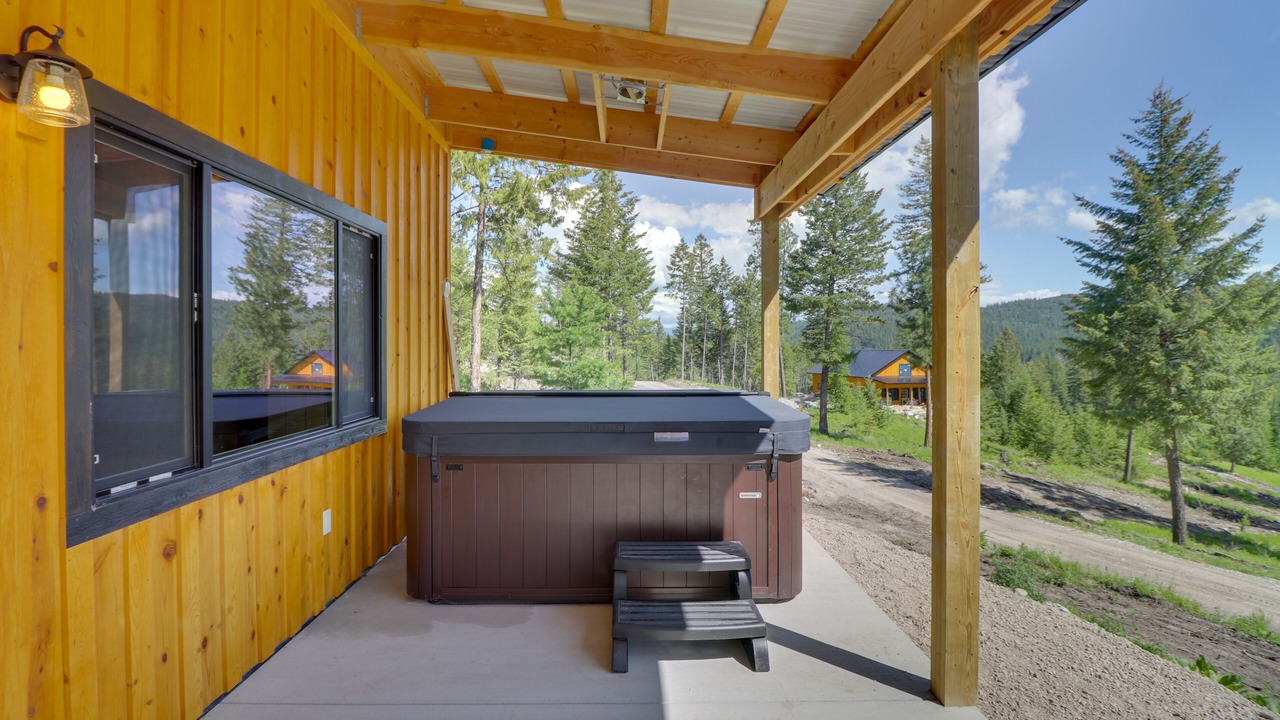 Photo of Patio Balcony in Lakeside