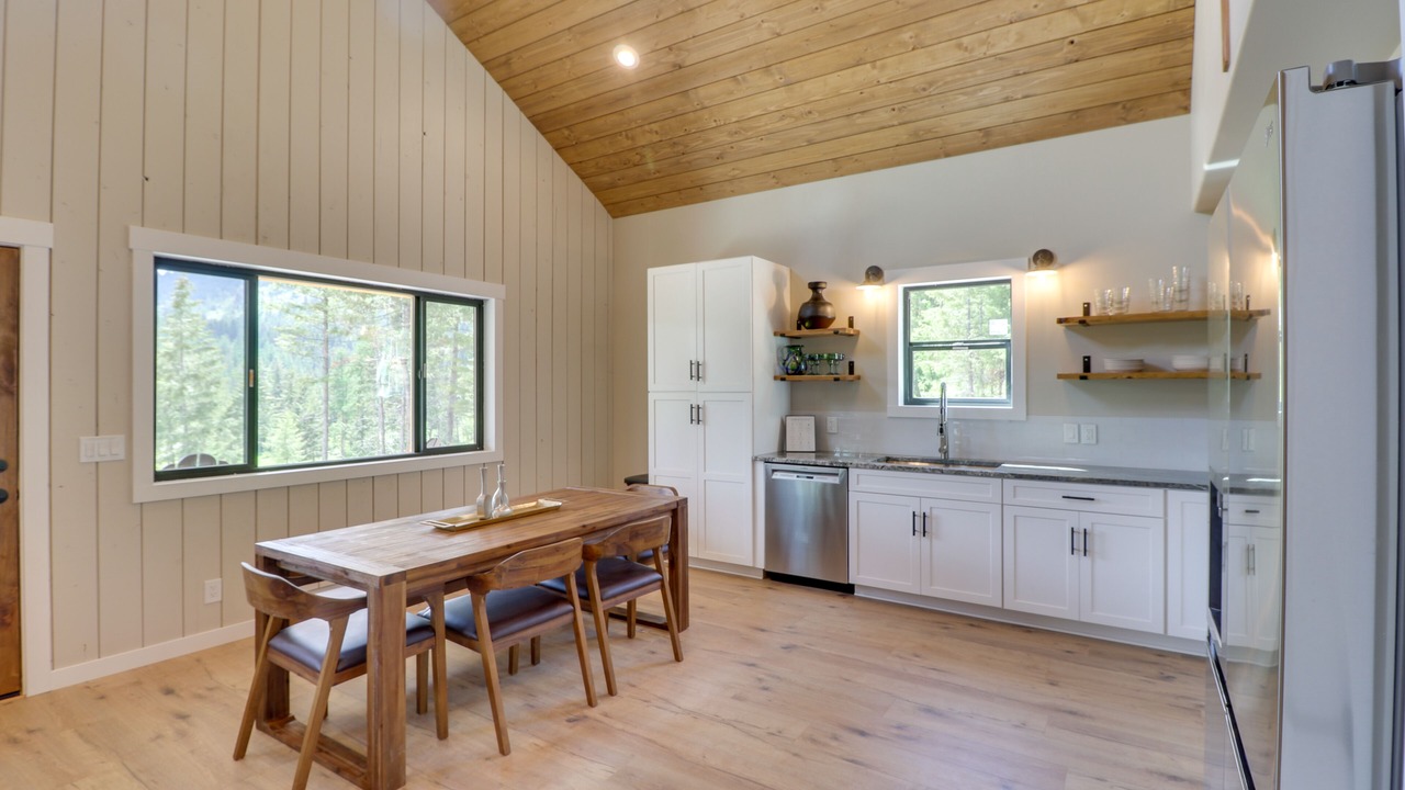 Photo of Kitchen in Lakeside