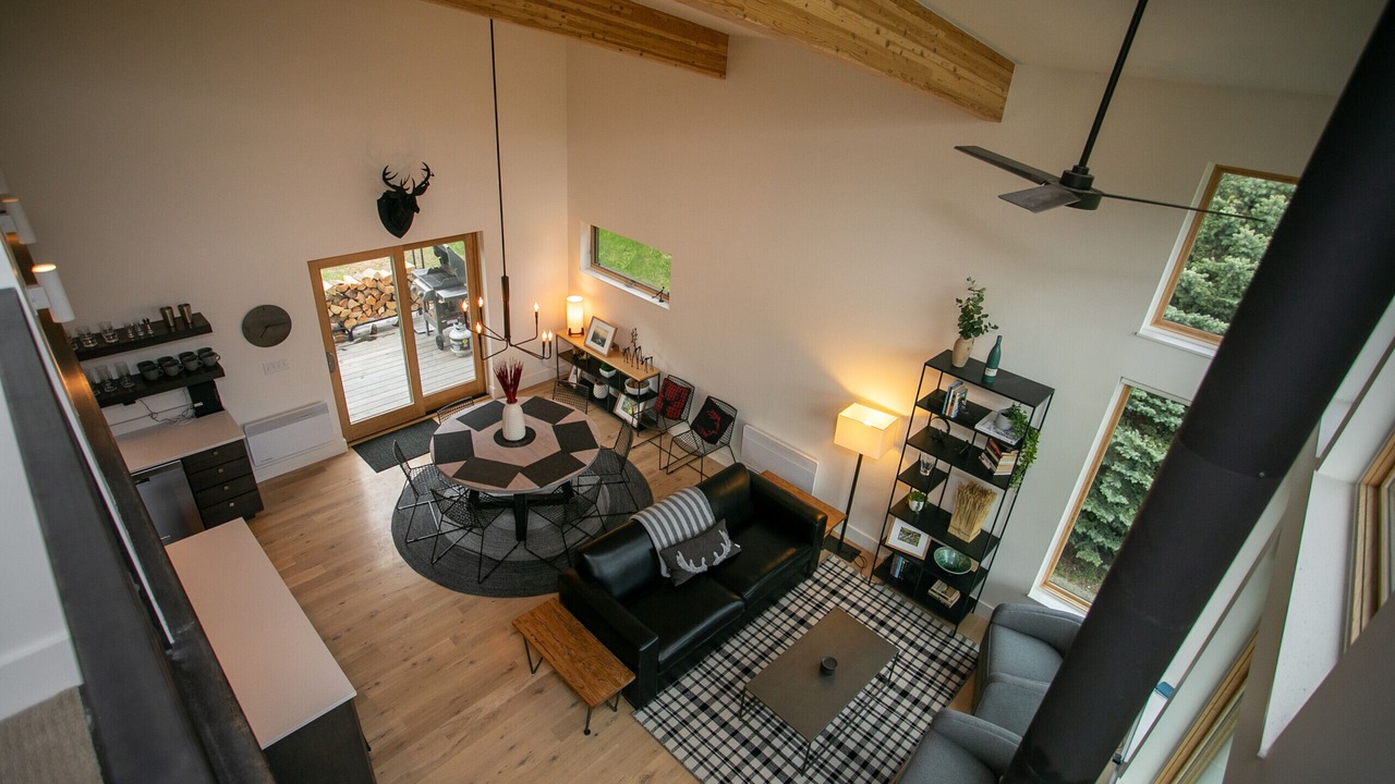 Photo of Livingroom in Gallatin Gateway