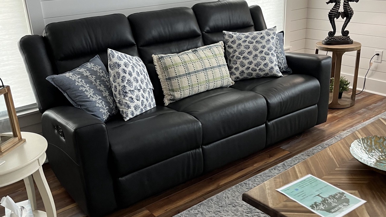 Photo of Livingroom in St. Marys