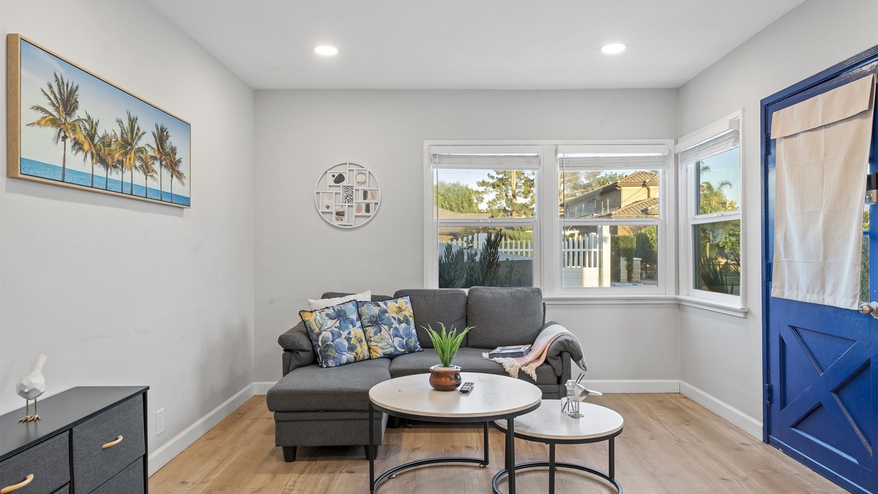 Photo of Livingroom in Mayflower Village