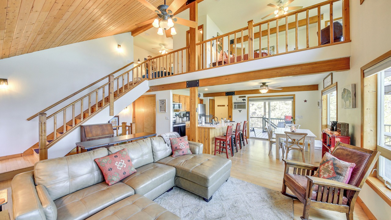 Photo of Livingroom in Newport