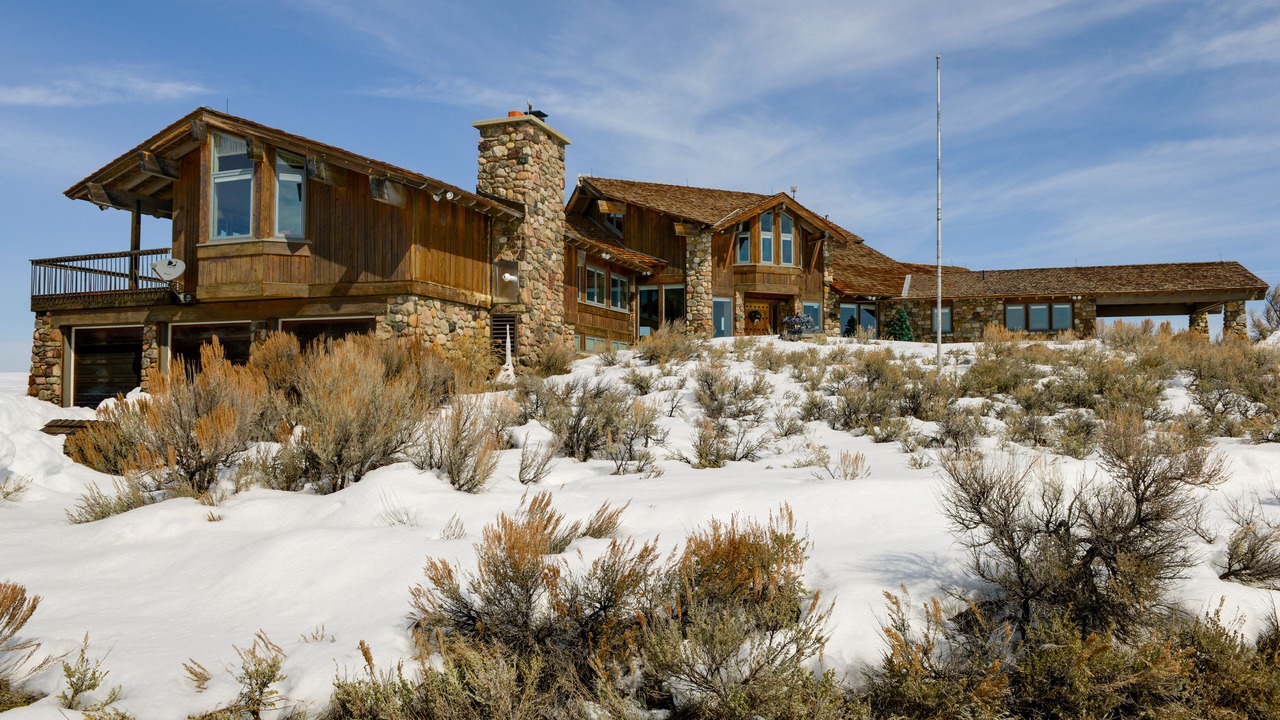 Photo of Outdoor in Cora