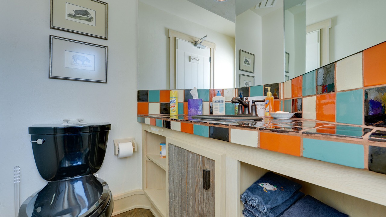 Photo of Bathroom in Cora