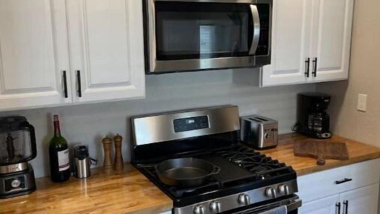 Photo of Kitchen in Central - Terry