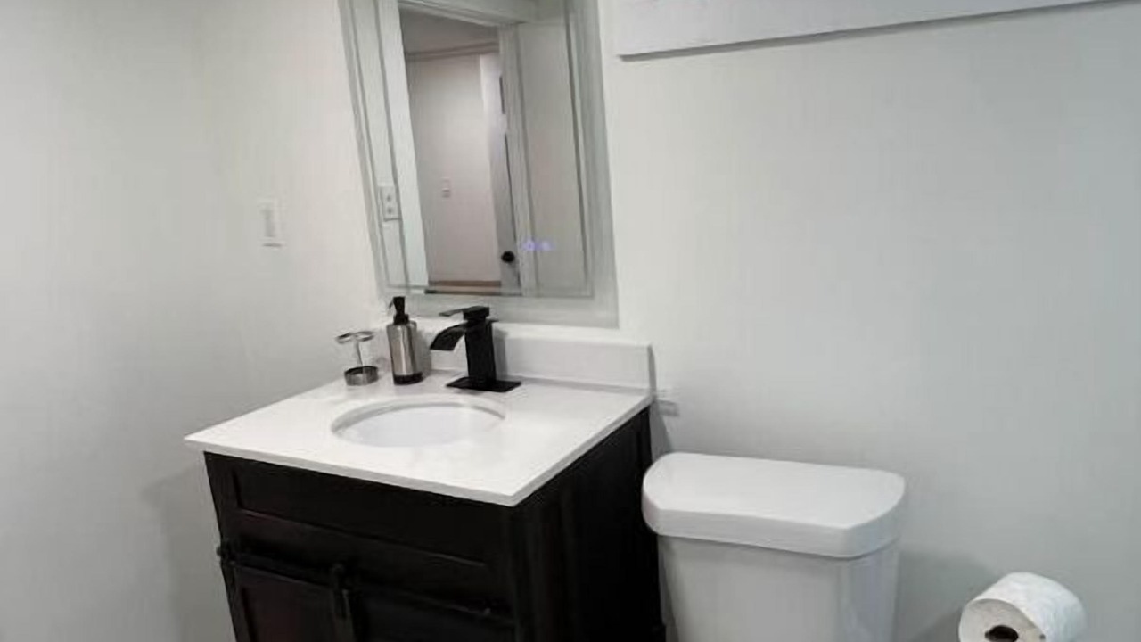 Photo of Bathroom in Tremont