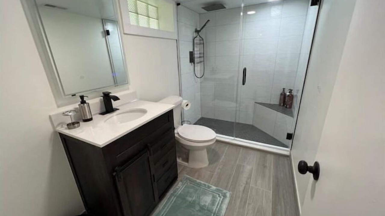 Photo of Bathroom in Tremont