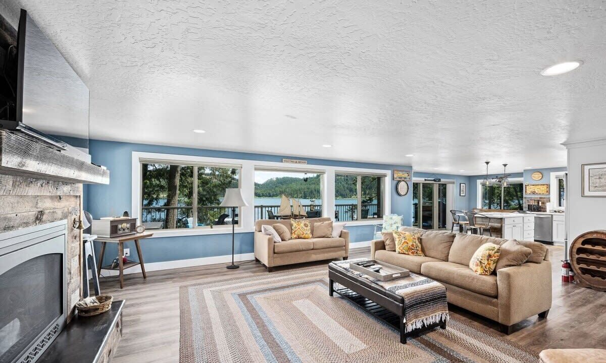 Photo of Livingroom in Worley