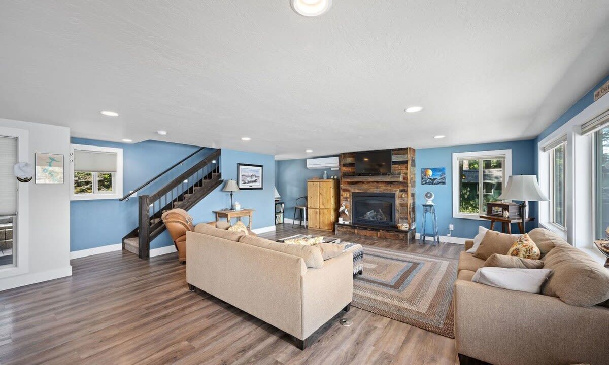 Photo of Livingroom in Worley