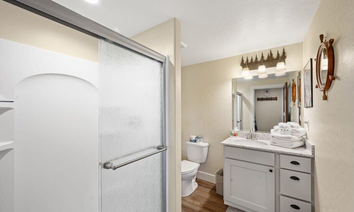 Photo of Bathroom in Worley