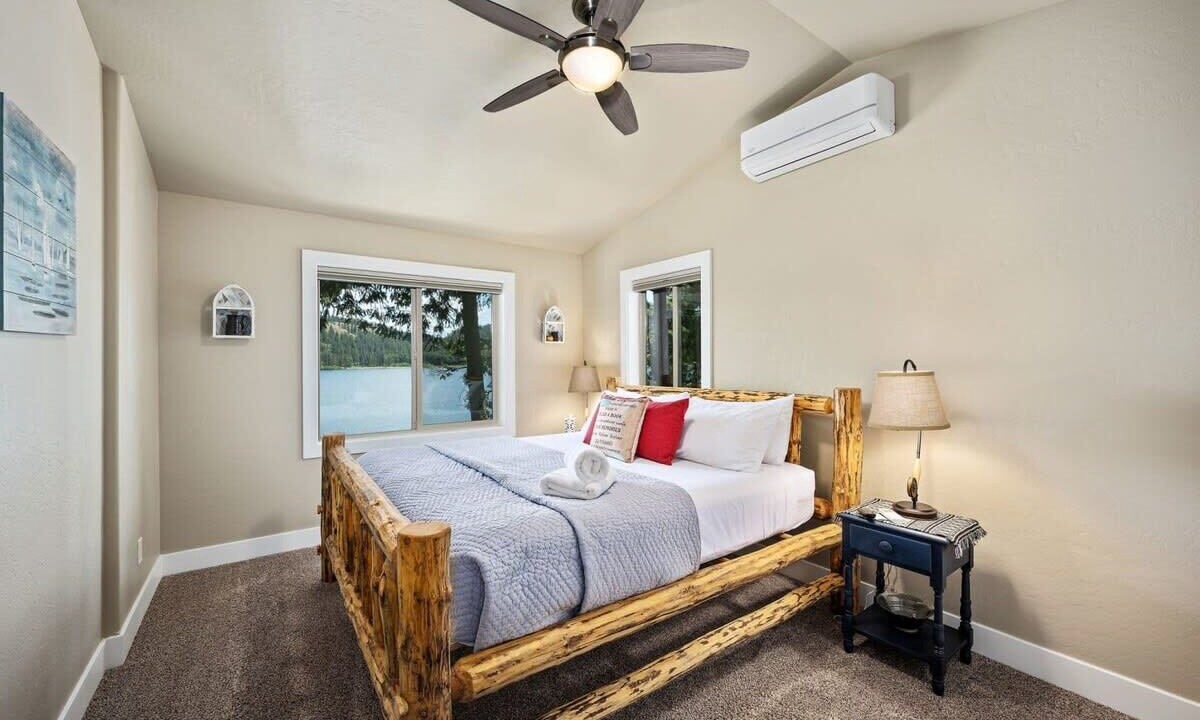 Photo of Bedroom in Worley