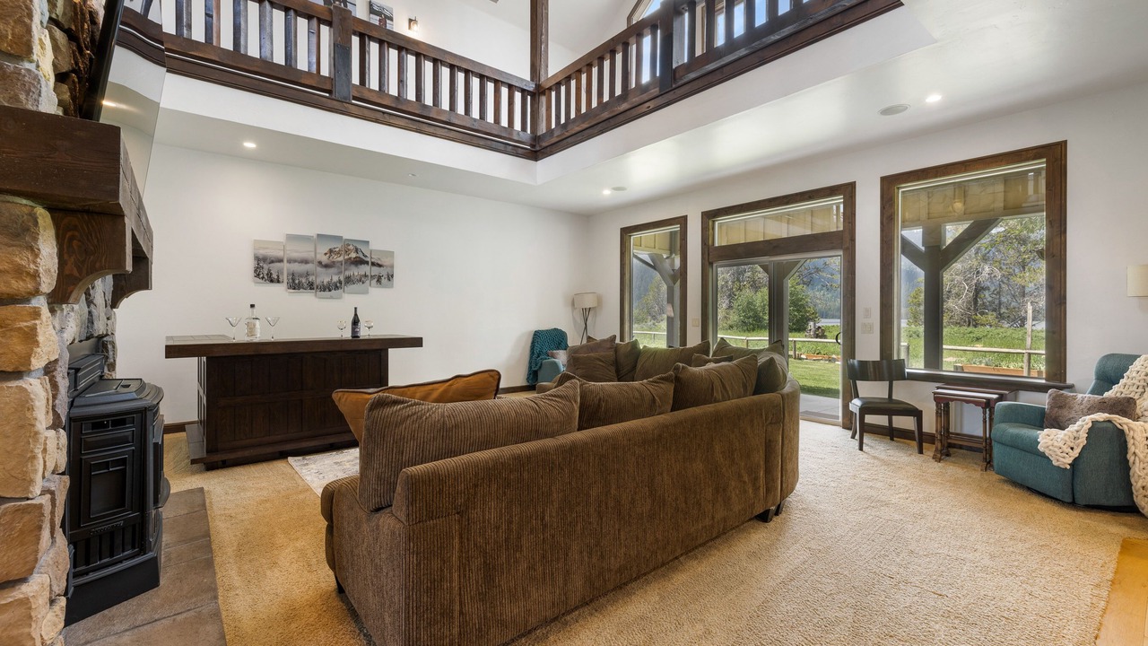 Photo of Livingroom in Tamarack Resort
