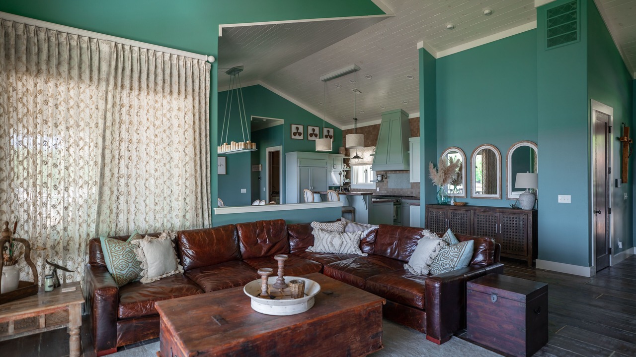 Photo of Livingroom in Grove