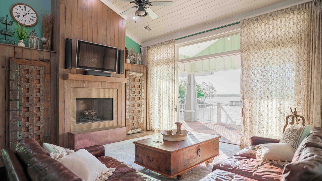 Photo of Livingroom in Grove