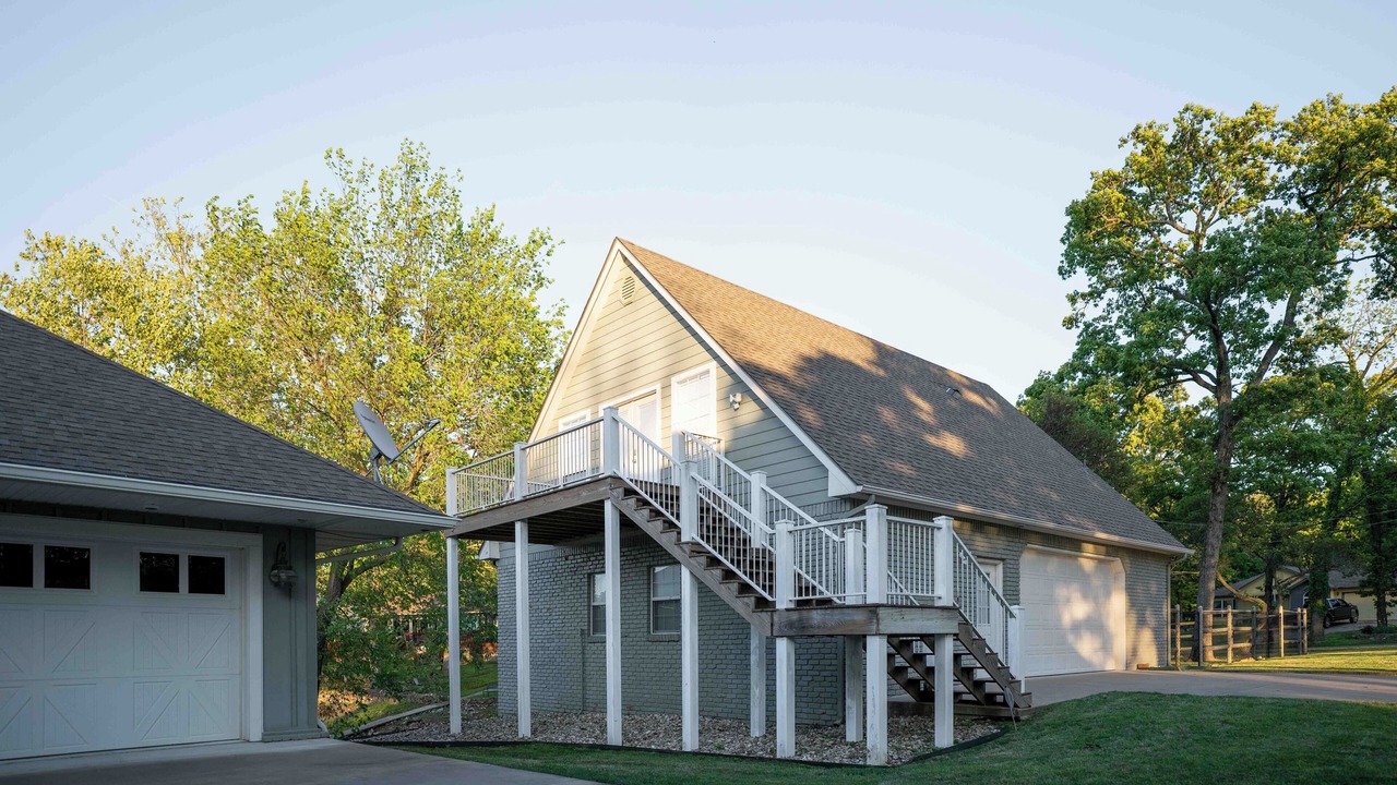 Photo of Outdoor in Grove