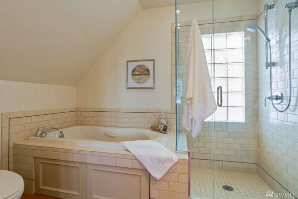 Photo of Bathroom in Phinney Ridge