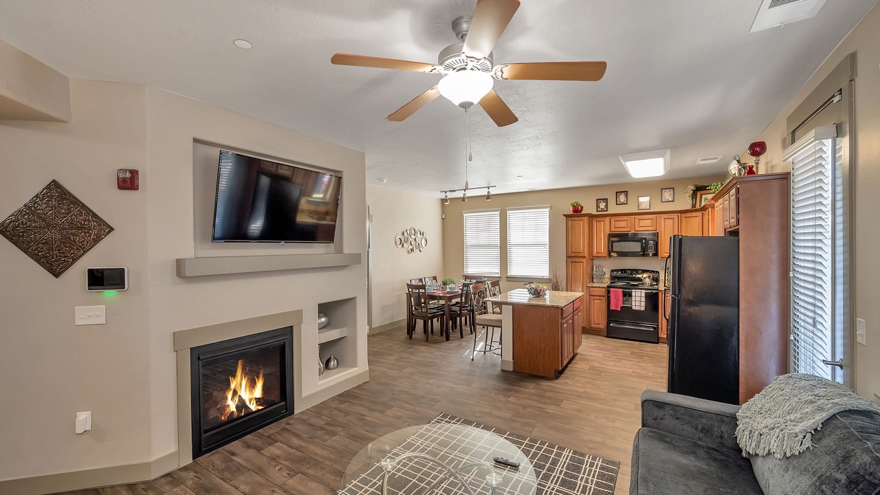 Photo of Livingroom in South Jordan