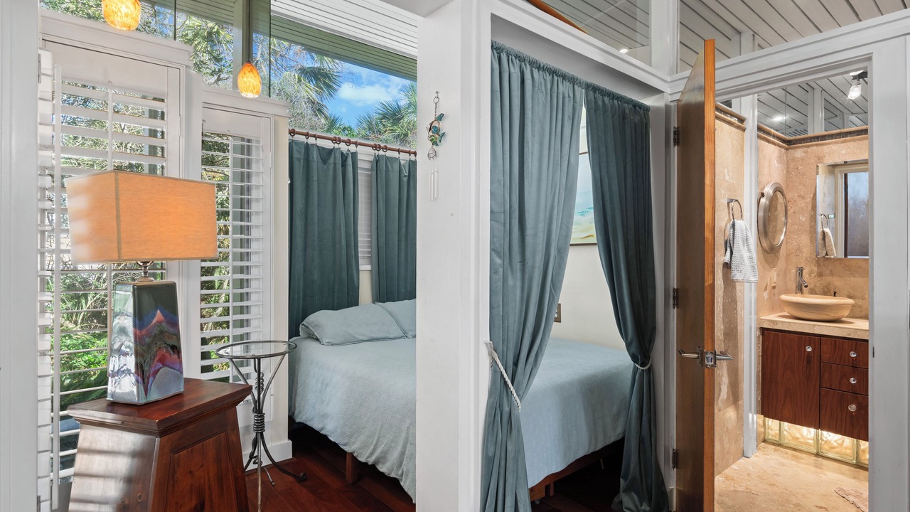 Photo of Bedroom in Atlantic Beach