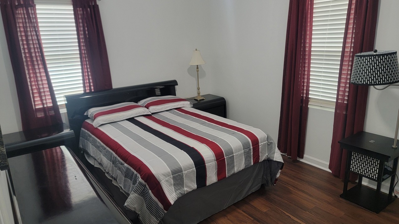 Photo of Bedroom in Vollintine-Evergreen