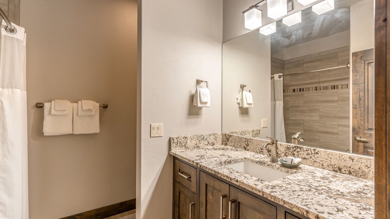 Photo of Bathroom in Lakeside