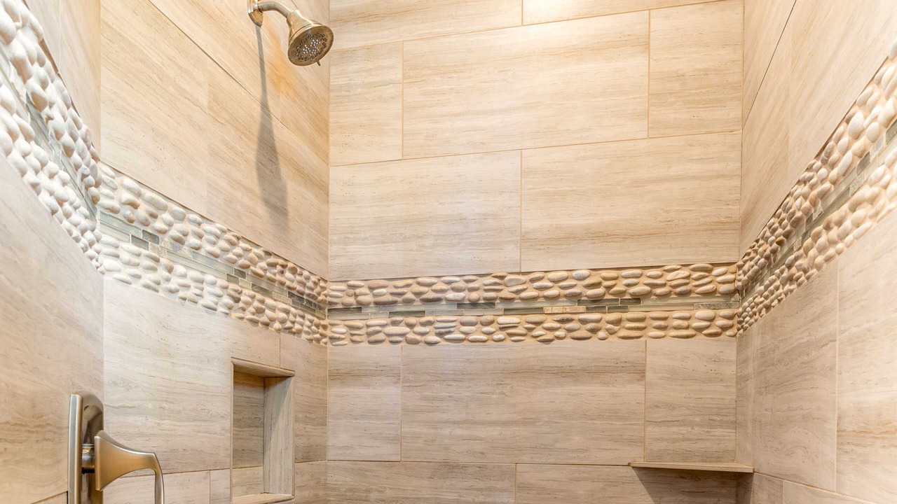 Photo of Bathroom in Lakeside