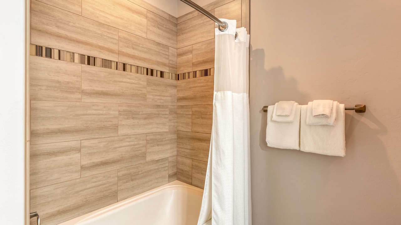 Photo of Bathroom in Lakeside