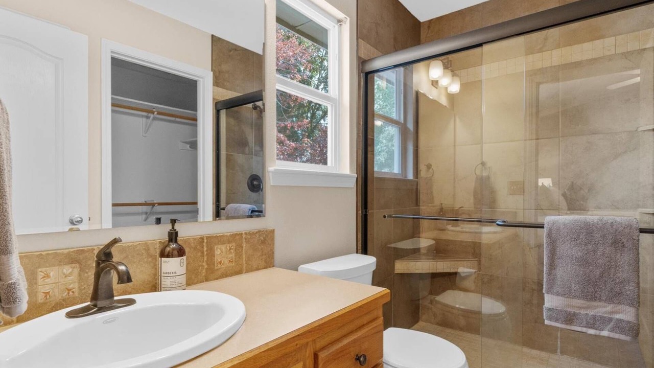 Photo of Bathroom in Eagle