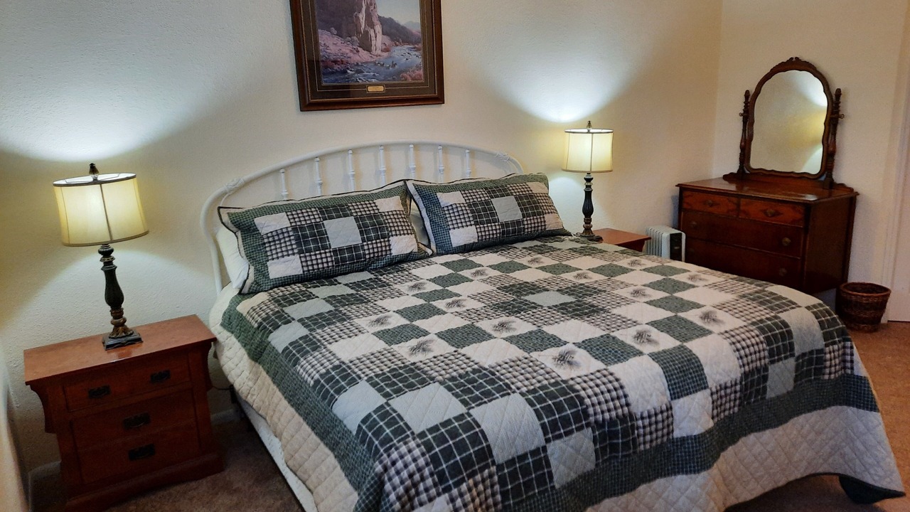 Photo of Bedroom in Missoula